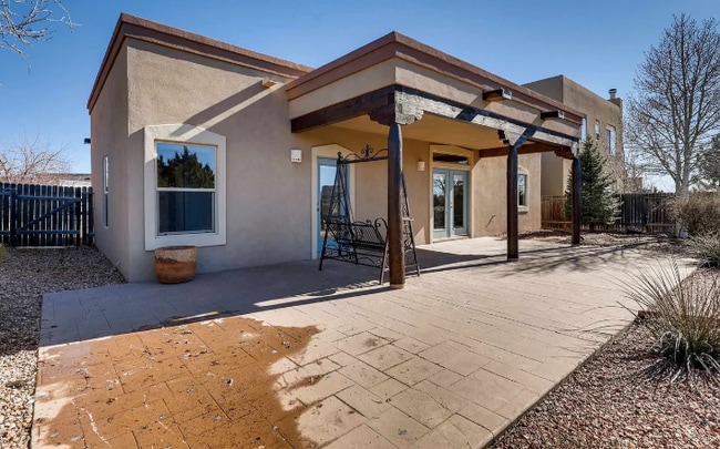 Building Photo - 6821 Sunset Cir