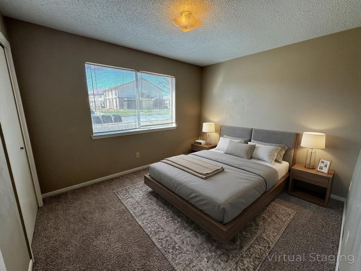 Building Photo - 2202 Hunt Dr