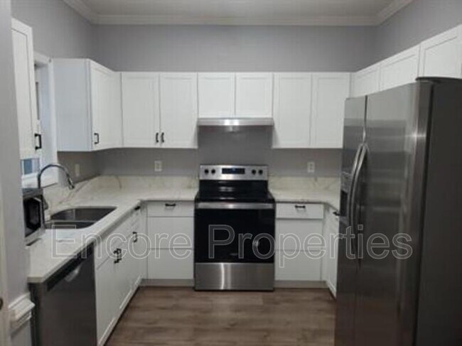 Building Photo - 3822 Charleston Park Dr