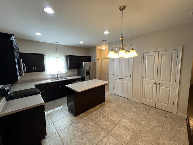 Building Photo - Cozy 3BR/2BA Home in Copper Oaks – Move-In Ready!