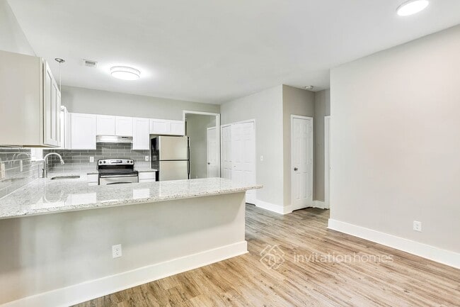 Building Photo - 3986 Bakers Ferry Rd SW