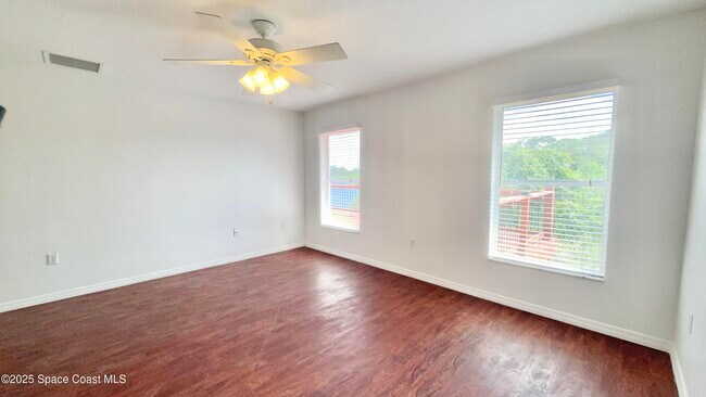 Building Photo - 3479 Horse Creek Cir