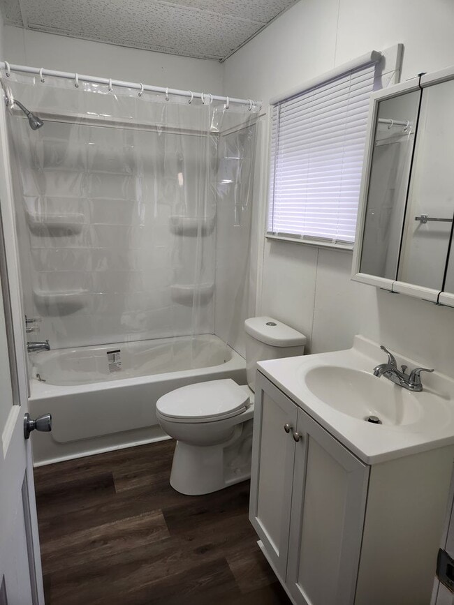 Building Photo - 112 N. Third Ave