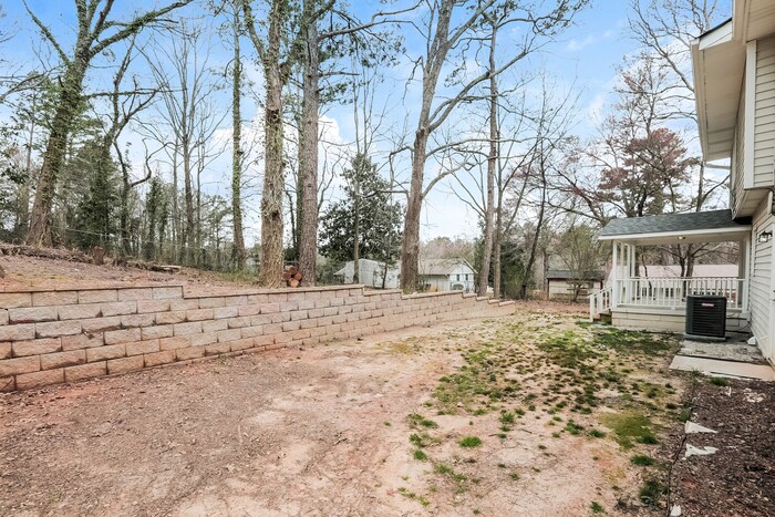 Building Photo - 6218 Sweetgum Trail