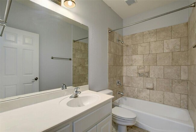 Building Photo - 2101 N Lamar Blvd