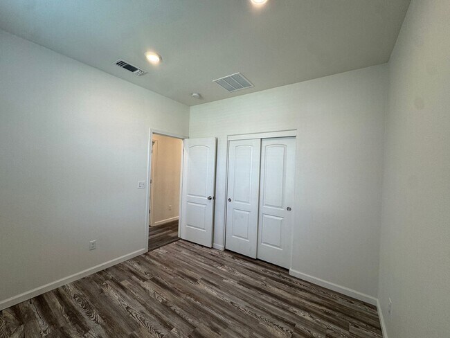 Building Photo - 3602 Hawks Peak Dr