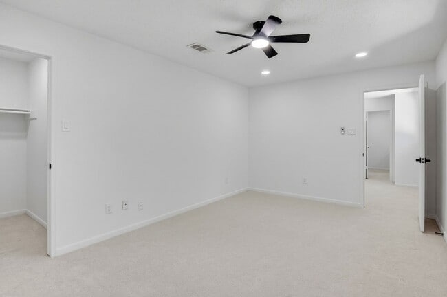 Building Photo - 17807 Asphodel Ln