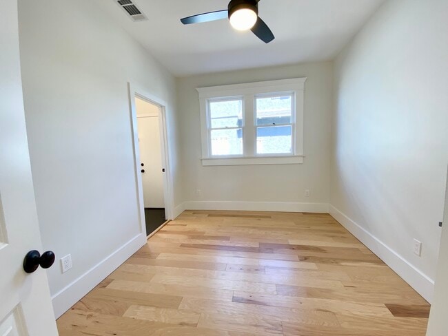 Building Photo - 3705 Arlington Ave