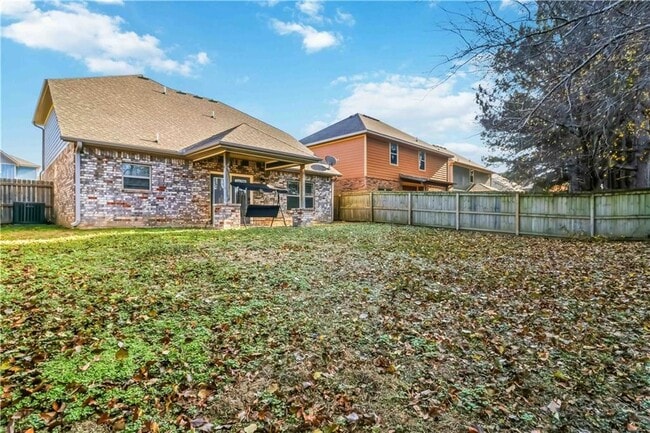 Building Photo - 1299 N Sicily Ln