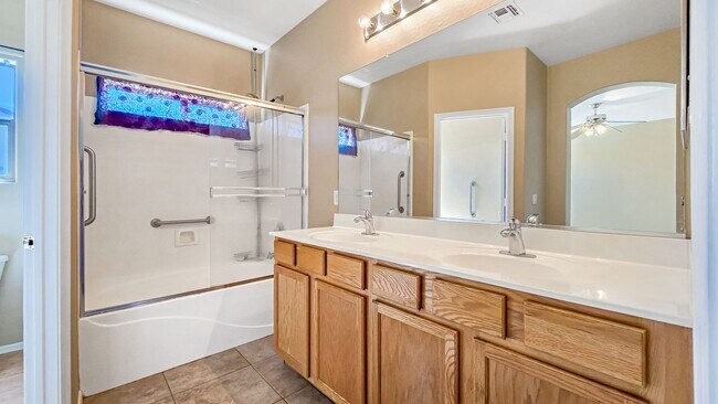 Building Photo - 12523 W Estero Ln