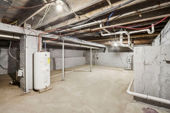 Building Photo - Now Available! West Side Two Bedroom Home ...