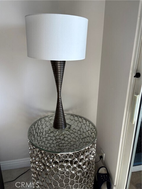 Building Photo - 525 E Seaside Way