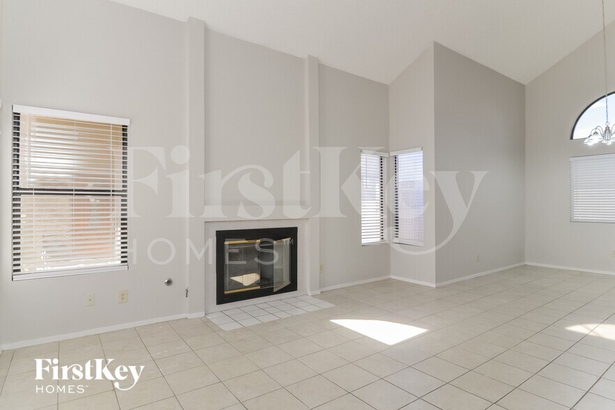 Building Photo - 7034 Rusty Nail Way