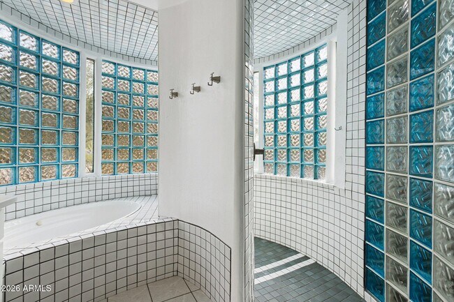 Building Photo - 9267 E Diamond Rim Dr