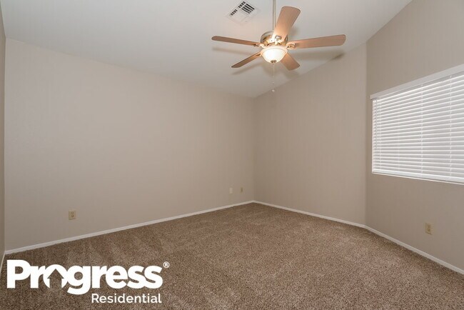 Building Photo - 8024 Festivity Cir