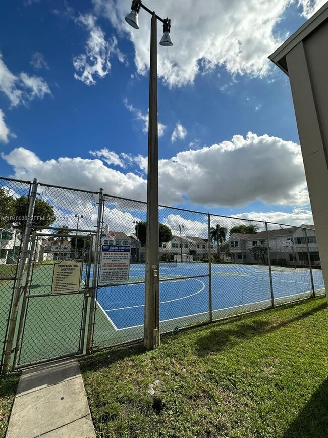 Building Photo - 17500 NW 67th Pl