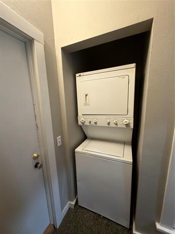 Building Photo - 1513 Hurley Ave