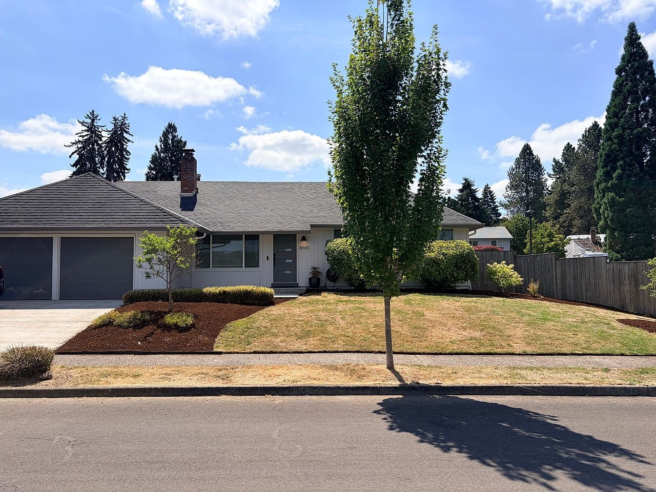 Building Photo - 8660 SW Comanche Way