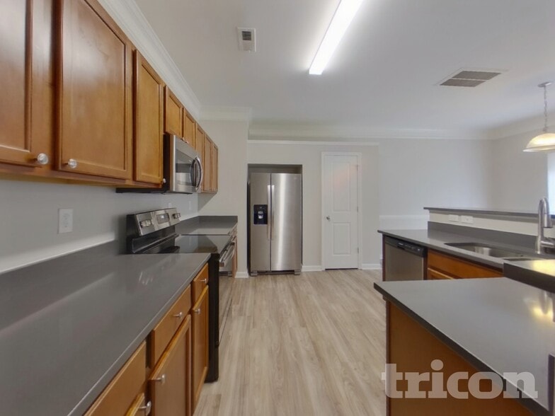 Building Photo - 3632 Ernie Dr