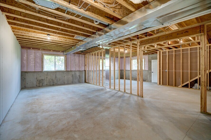 Building Photo - 1430 Palm Grass Way
