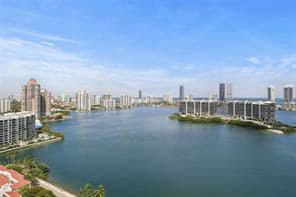 Building Photo - Northeast 183rd Lane, Aventura, FL 33160 - 4 BR 4.5 BA Condo