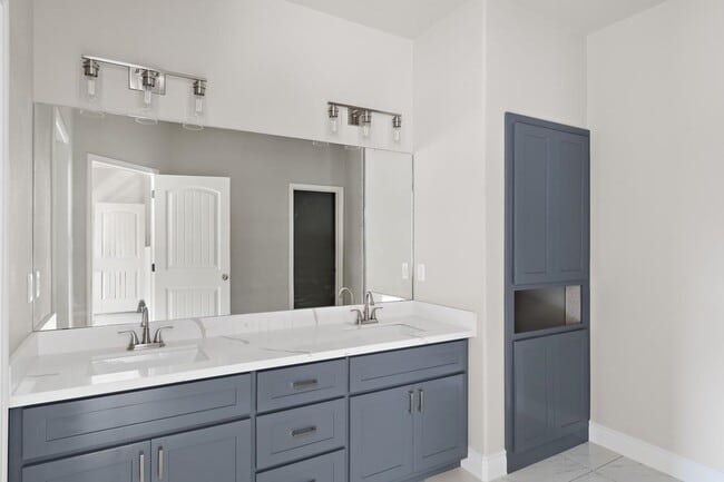 Building Photo - 114 Little Bighorn Trl