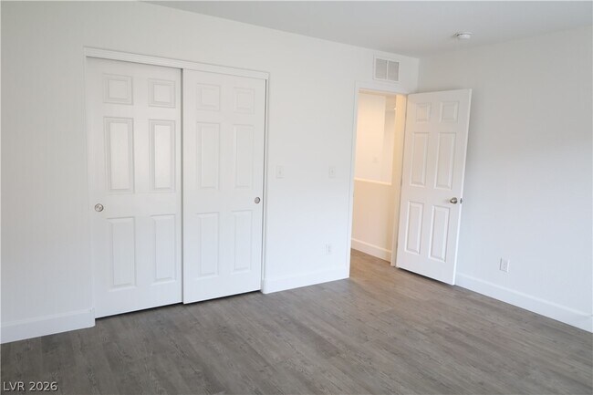 Building Photo - 5469 Atrium Woods Ln