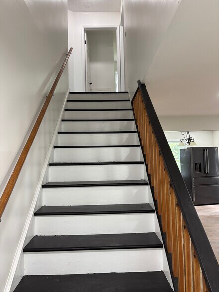 Stairs to bedrooms - 113 Woodin Rd