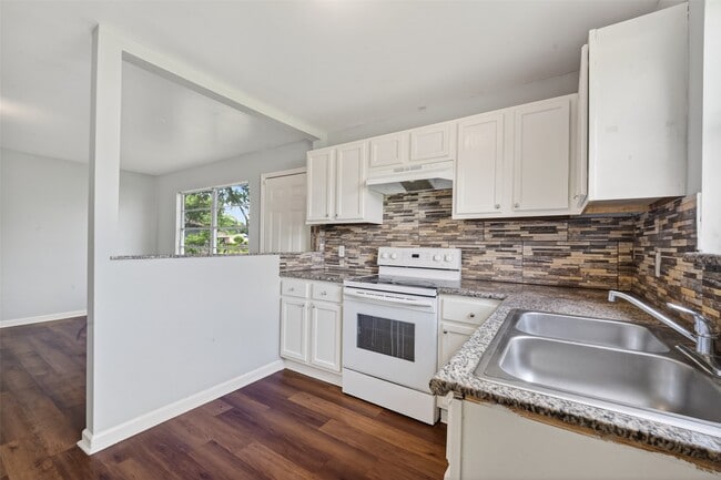 Building Photo - 3918 Tavenor Ln