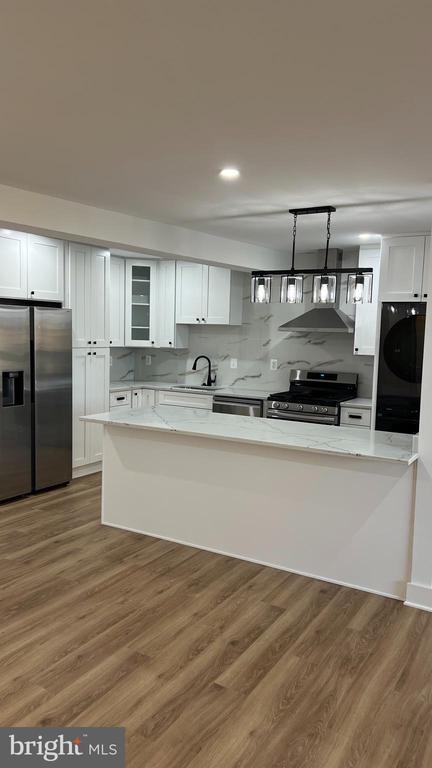 Building Photo - 3701 S George Mason Dr