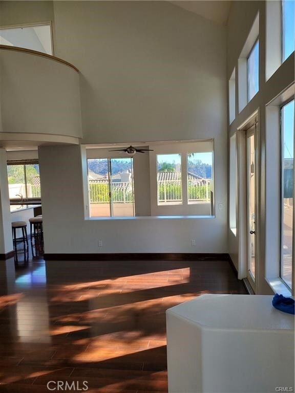 Building Photo - 1904 Caminito De La Luna