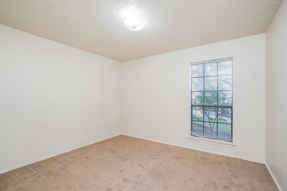 Building Photo - 1331 Three Forks Dr