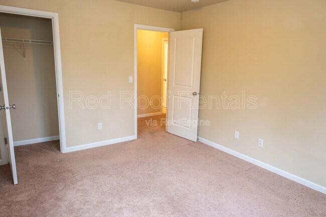 Building Photo - 4014 203rd St Ct E