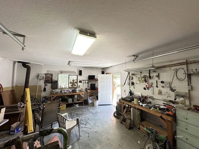 Building Photo - 26748 Mcmahan