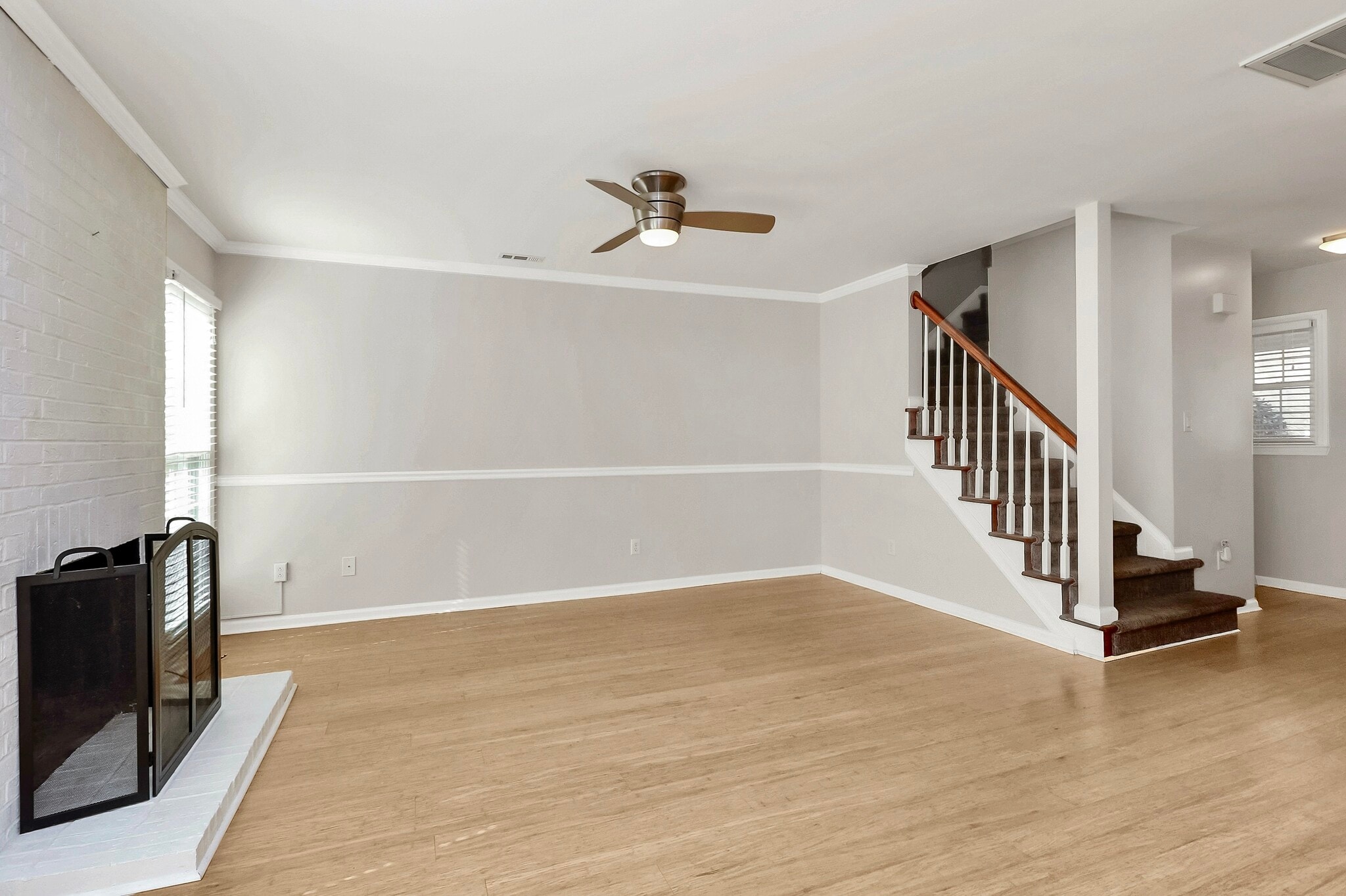 Building Photo - 9459 Kings Falls Dr