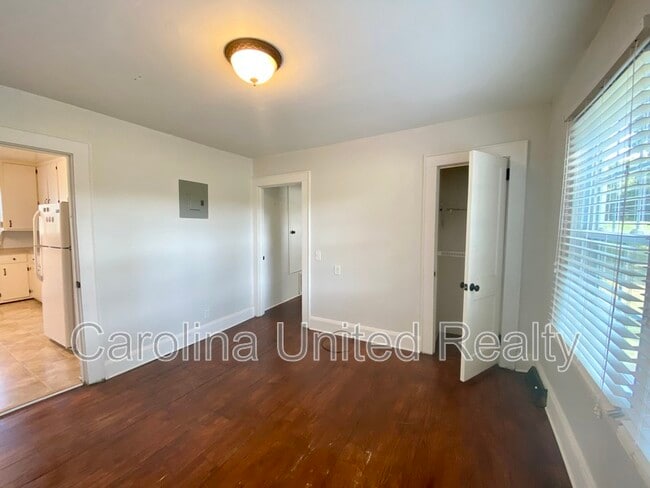 Building Photo - 3901 Plyler Mill Rd