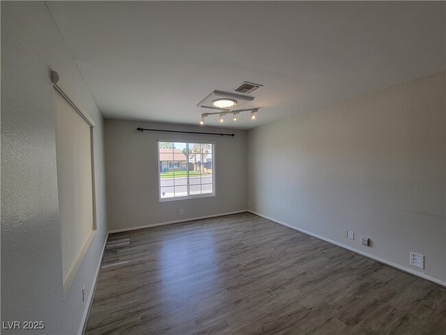 Building Photo - 5836 Corazon Dr