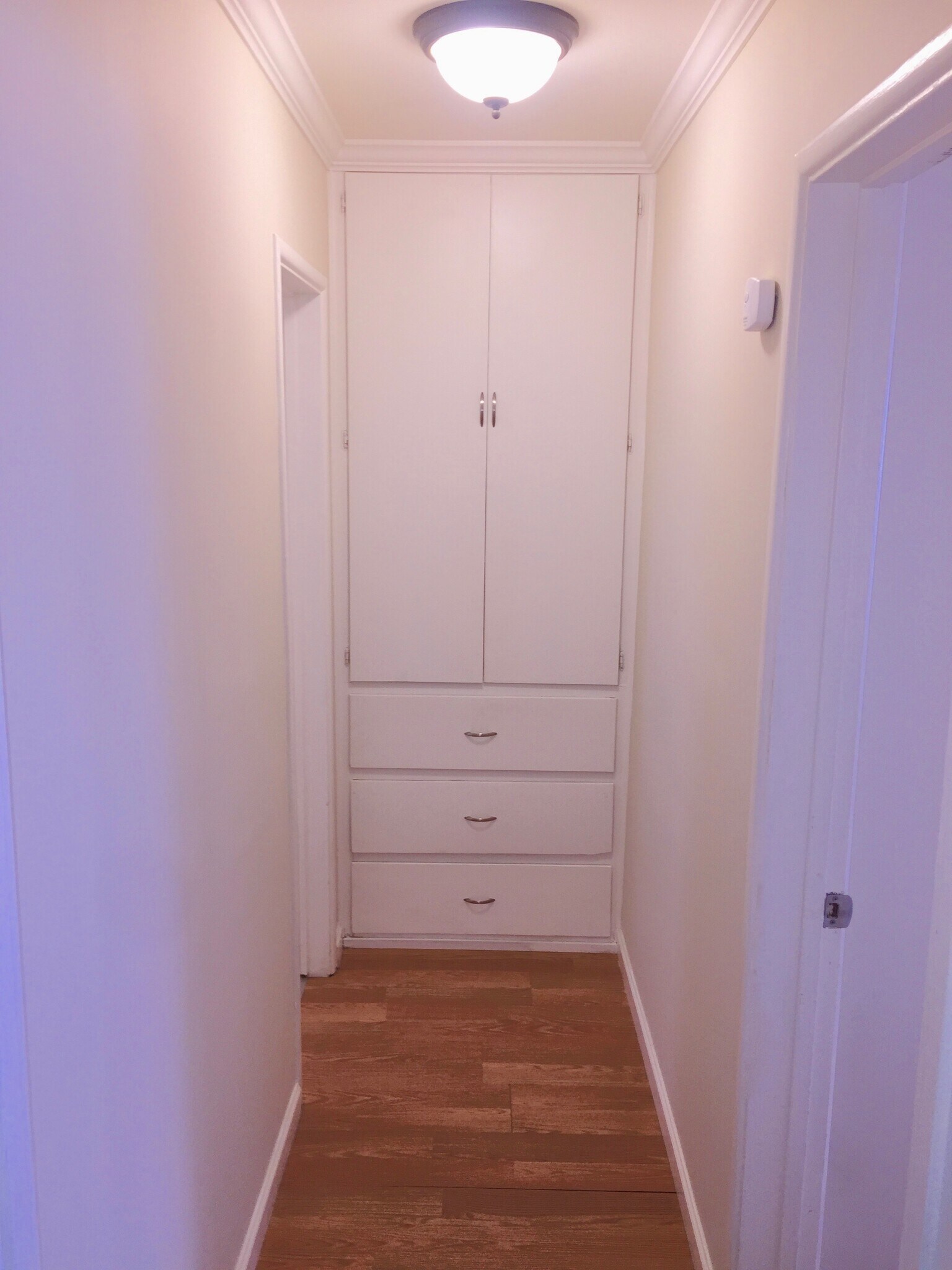 Building Photo - 411 Douglas St