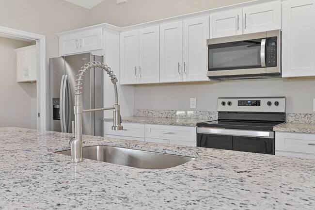 Building Photo - ** 4 Bed / 2 Bath New Construction Home in...