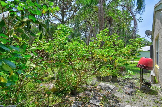 Building Photo - 8332 Bermuda Sound Way