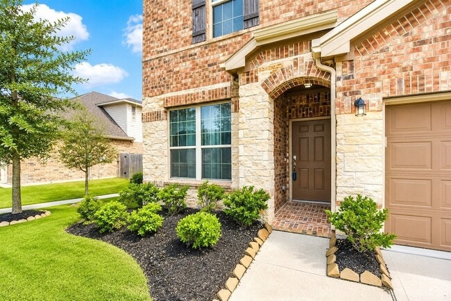 Building Photo - 5047 Royal Amber Ln