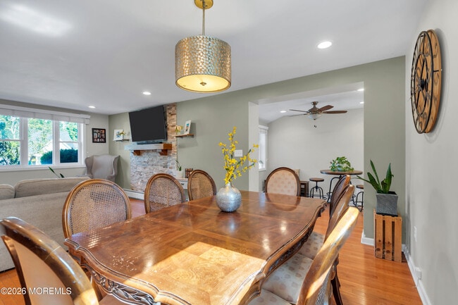 Building Photo - 519 Ryeside Ave