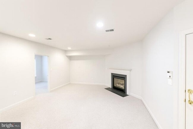 Building Photo - 13522 Mist Flower Dr
