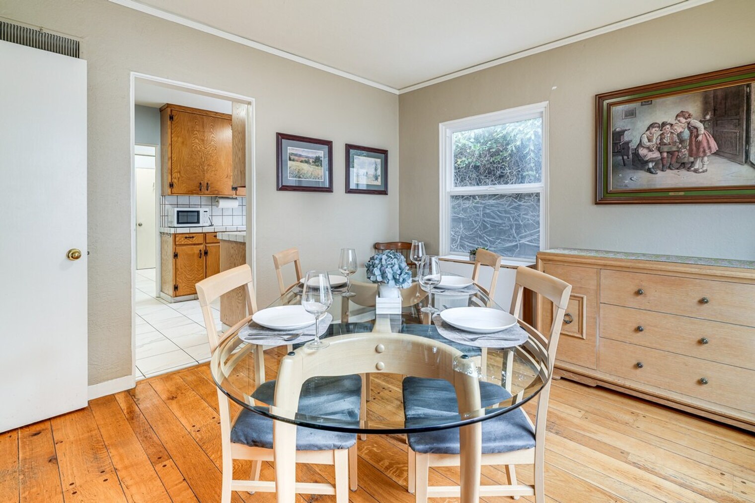 Building Photo - 510 S Murphy Ave