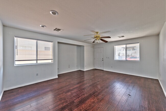Building Photo - 7136 Plushstone St