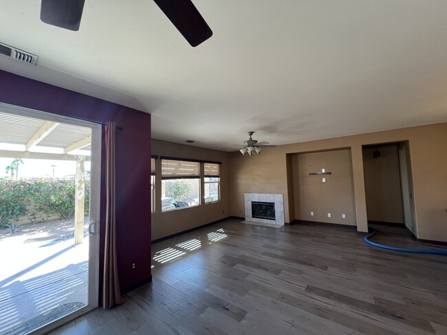 Building Photo - 82755 Scenic Dr