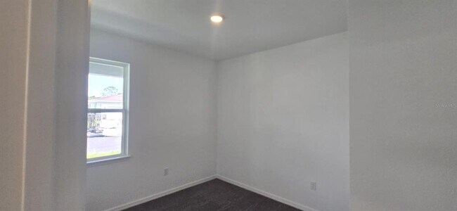 Building Photo - 1828 Shadow Box Bnd