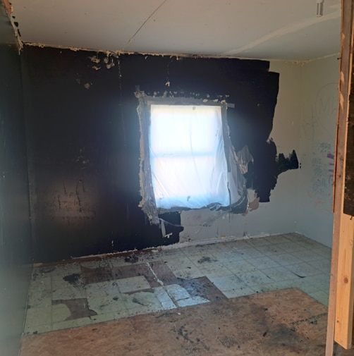 Building Photo - 2502 Lakeview Ave