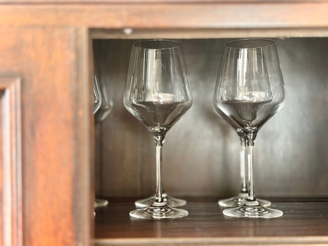 Building Photo - 1205O | Spanish Beach Bungalow Retreat | M...