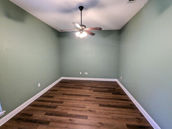 Building Photo - 2476 Abaco Dr